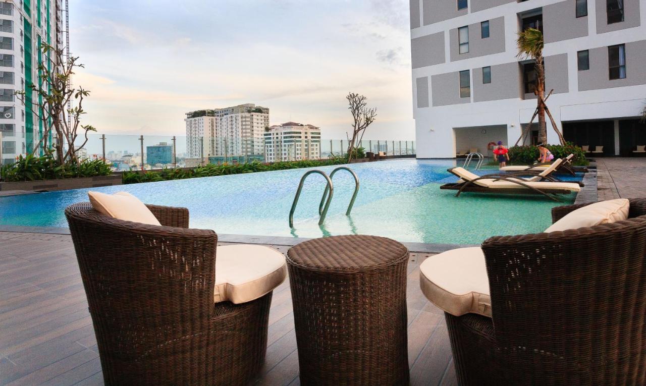 Homet Saigon Rivergate - Free Pool & Gym & Pickup Services 호치민 외부 사진